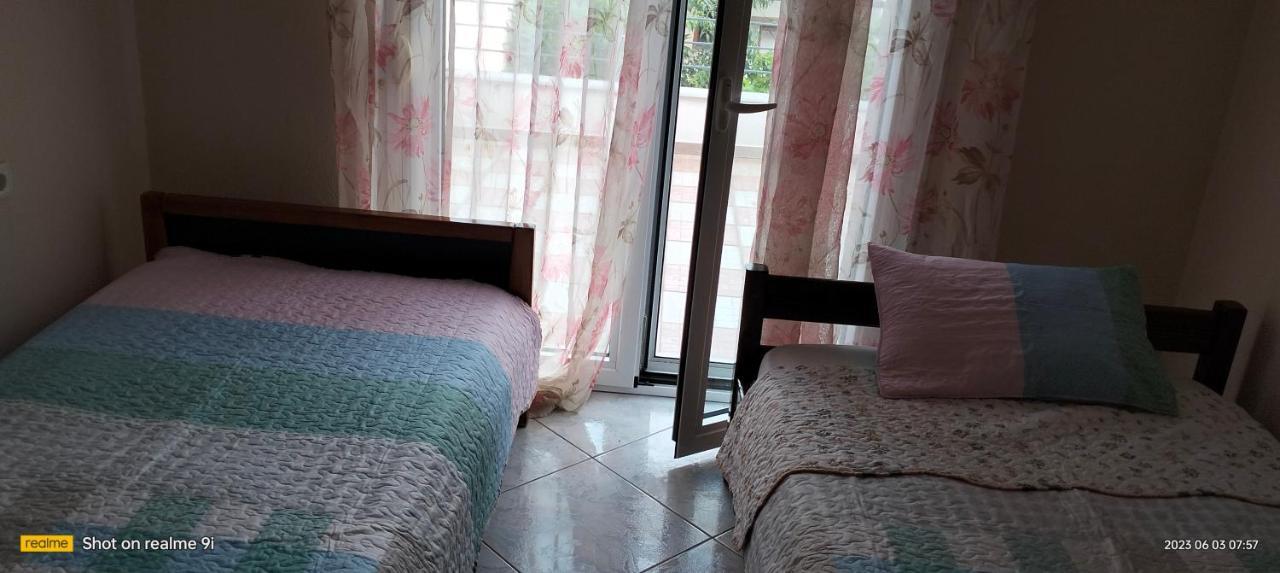 Niki House Apartment โวโลส ภายนอก รูปภาพ